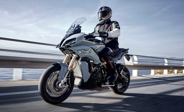 Sport bikes deals for tall riders